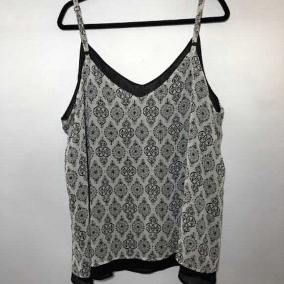 Torrid Double Layer B&W print Swing Cami Size 3 - Picture 3 of 7